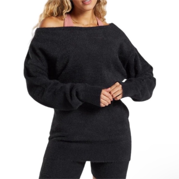 Gymshark Whitney Simmons Oversized Black Eyelash Off Shoulder Cozy Sweater Small - Picture 1 of 7